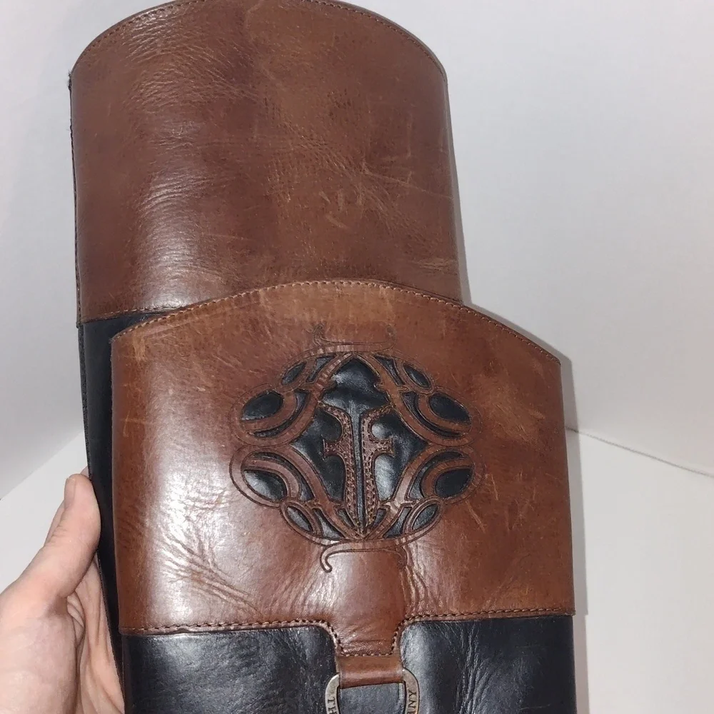 Frye Melissa Logo Monogrammed tall Black Brown Leather Knee High Boots size 7 B